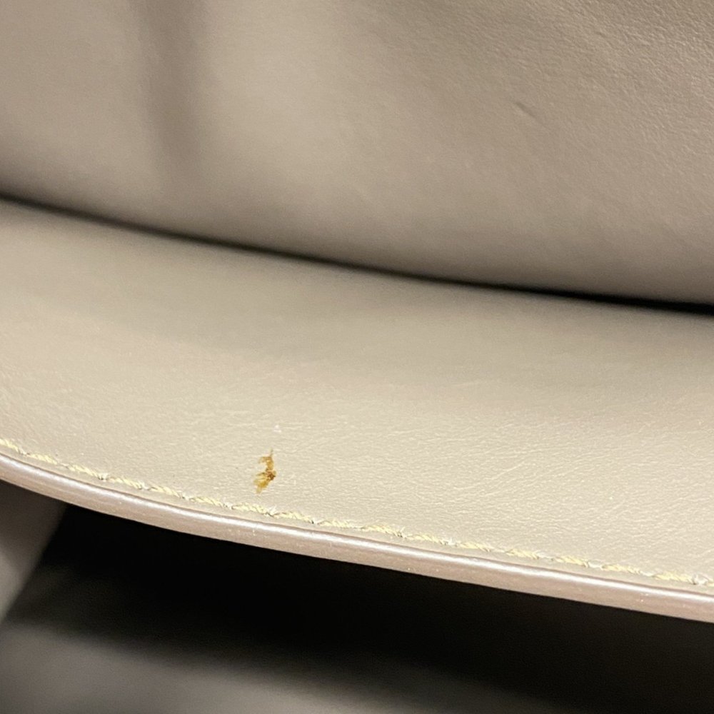 SALVATORE FERRAGAMO Cream Leather Bag - Picture 12 of 13